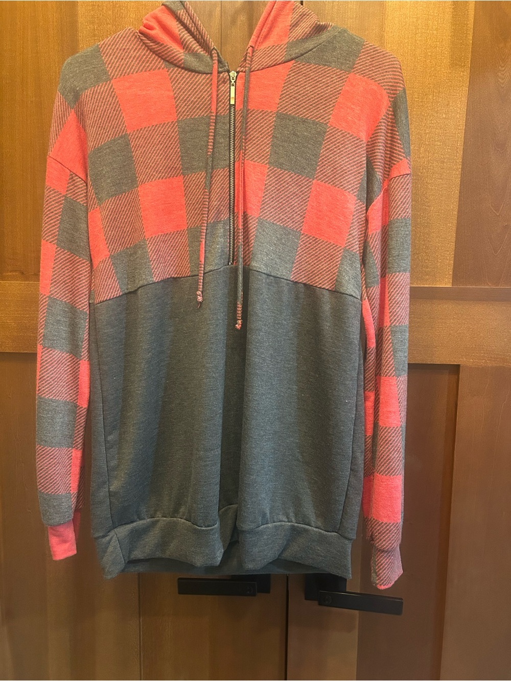Coral and Gray Buffalo Plaid Zip Hoodie Small NWT